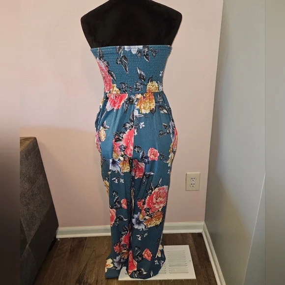 Band Of Gypsies Wide Leg Jumpsuit 🌷 Size Medium - Picture 4 of 6